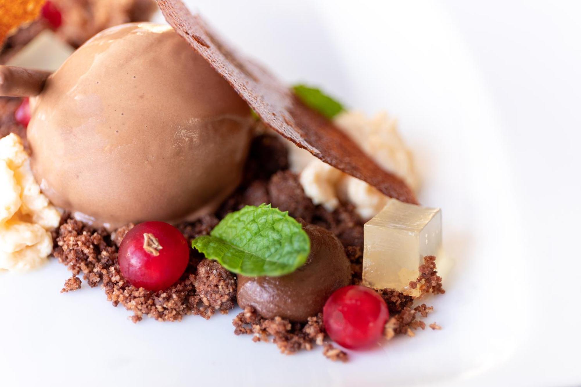 Logis Hotel Restaurant Du Pont Ambialet المظهر الخارجي الصورة